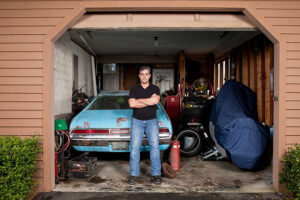 signs you need garage door service